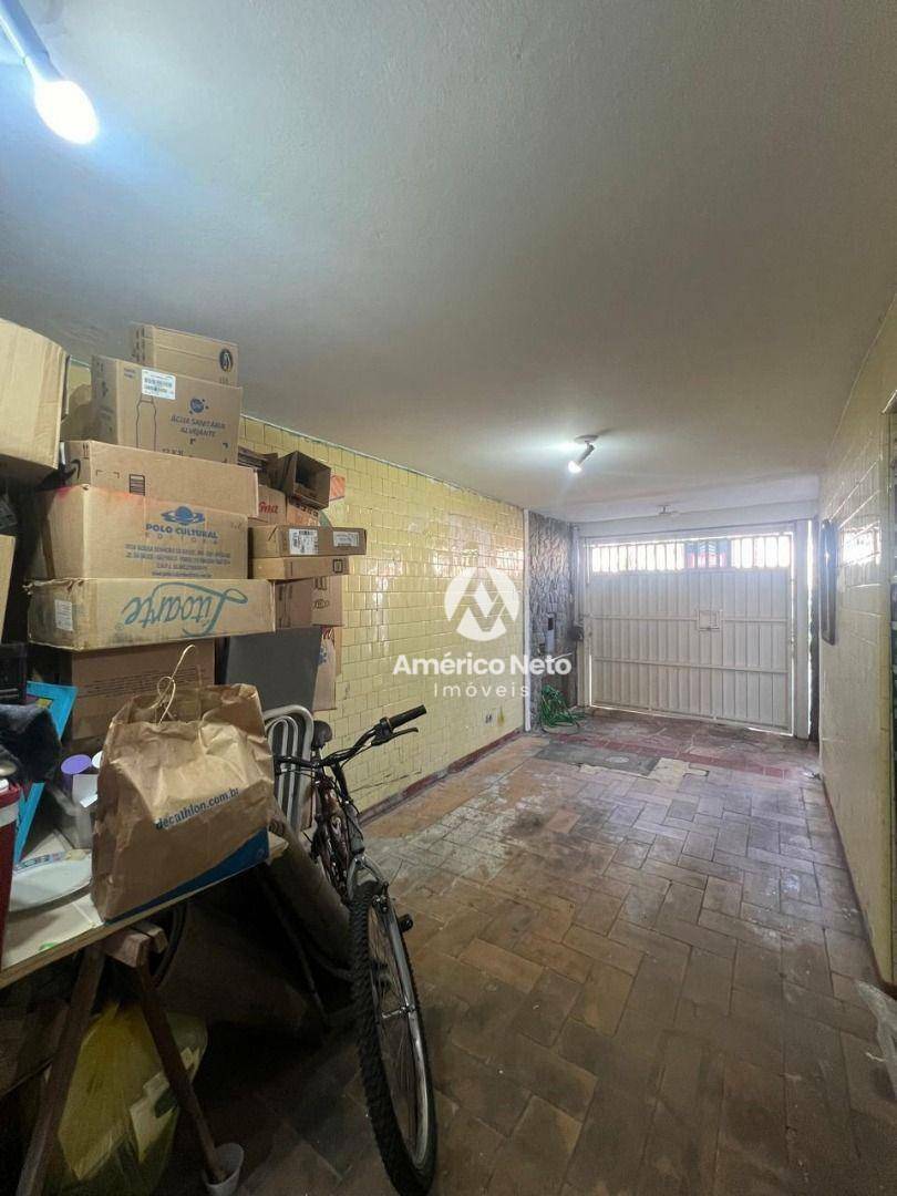 Sobrado à venda com 3 quartos, 175m² - Foto 47