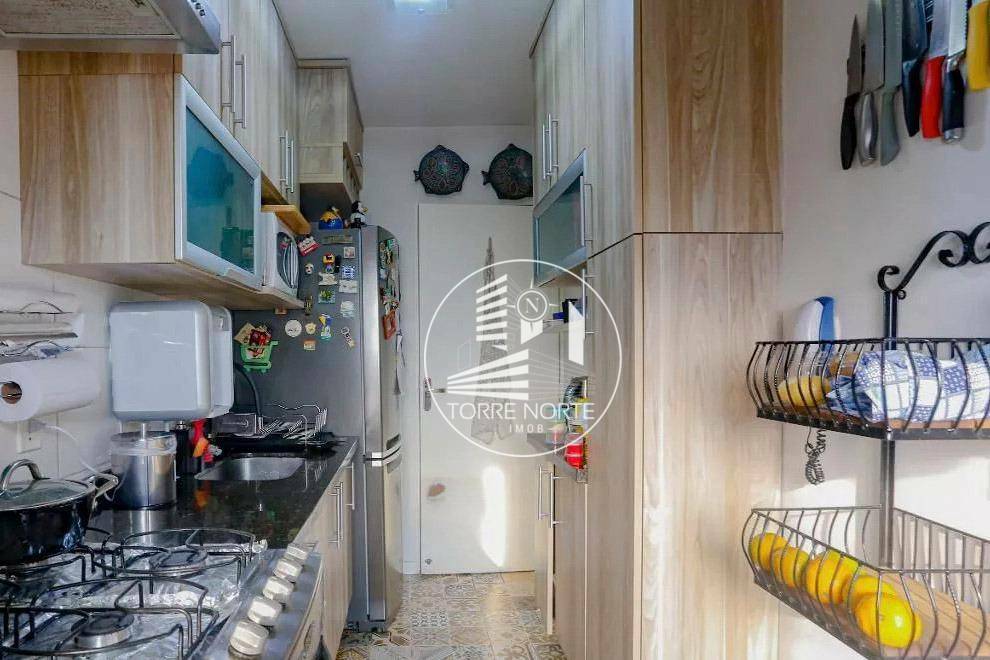 Apartamento à venda com 3 quartos, 64m² - Foto 4