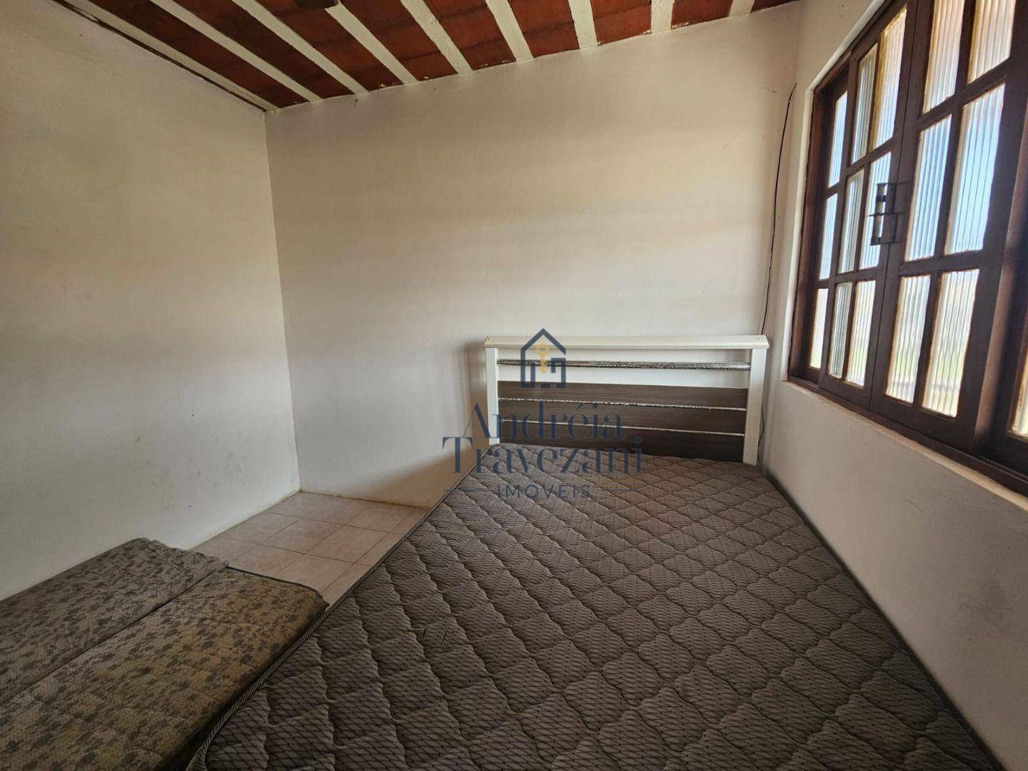 Casa à venda com 5 quartos, 280m² - Foto 8