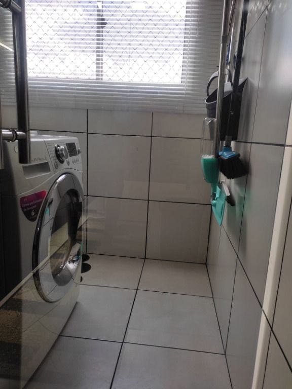 Apartamento à venda com 2 quartos, 50m² - Foto 24