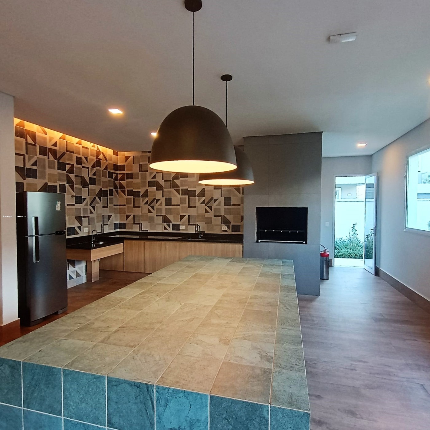 Apartamento para alugar com 3 quartos, 90m² - Foto 17