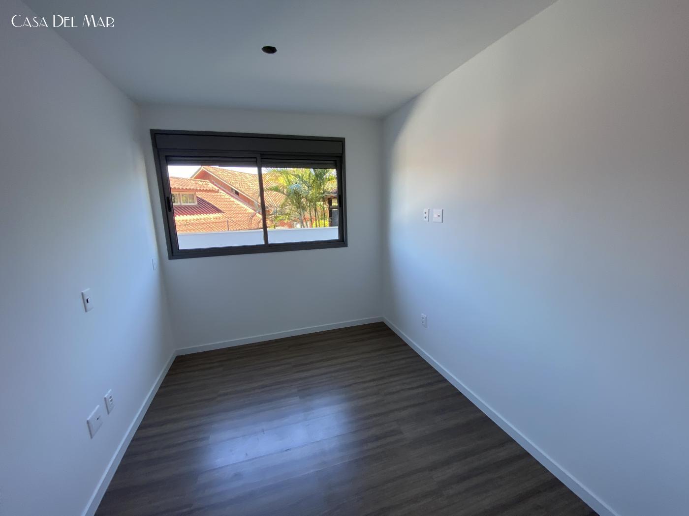 Apartamento à venda com 2 quartos, 66m² - Foto 11