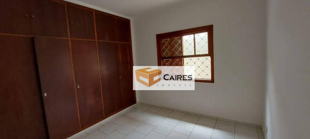 Casa para alugar com 3 quartos, 133m² - Foto 11