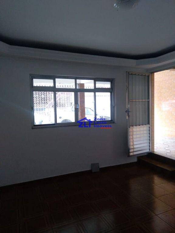 Casa à venda com 2 quartos, 200m² - Foto 31