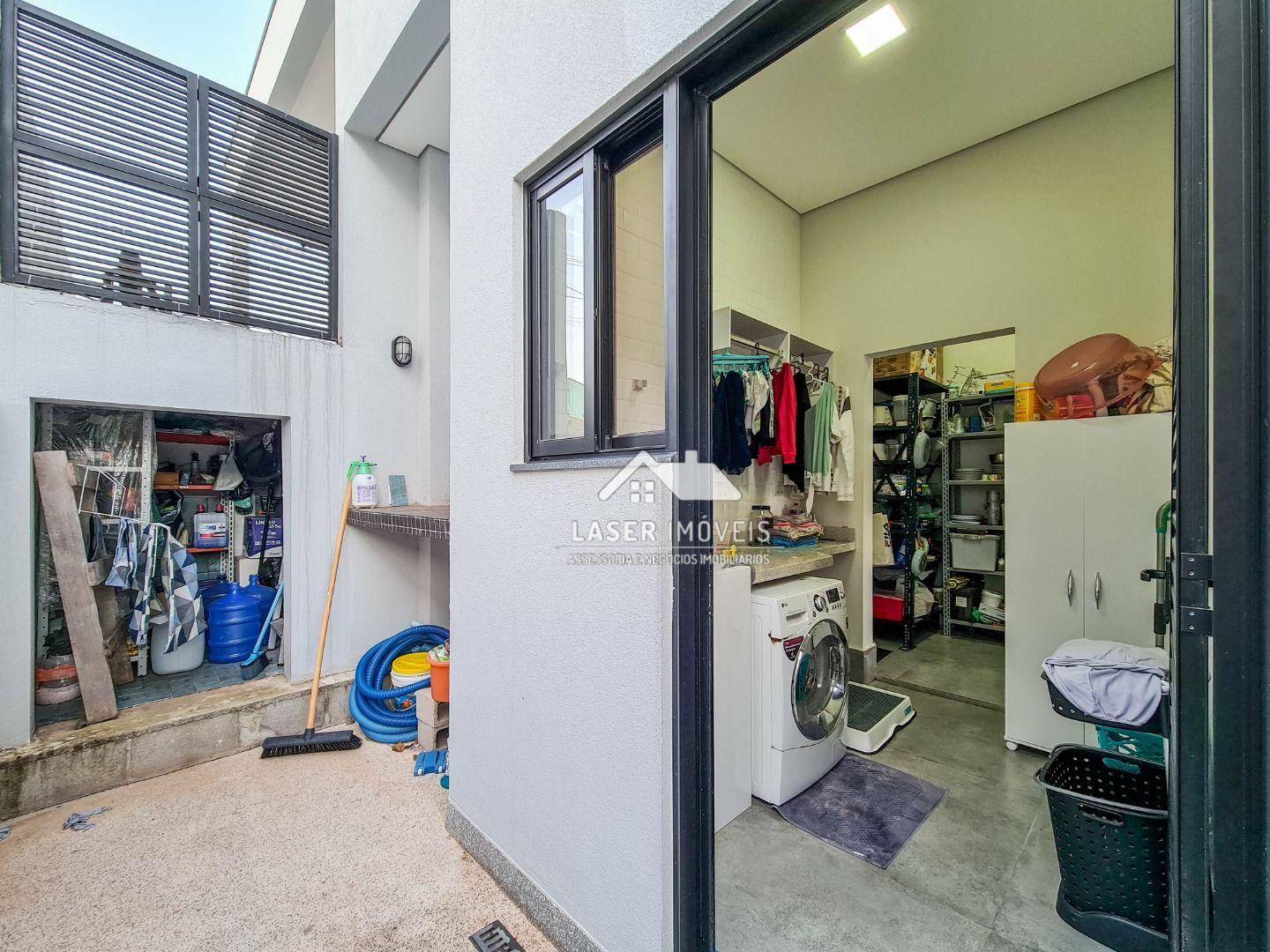 Casa de Condomínio à venda com 3 quartos, 240m² - Foto 40