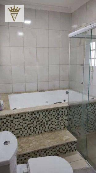 Casa à venda com 5 quartos, 352m² - Foto 6