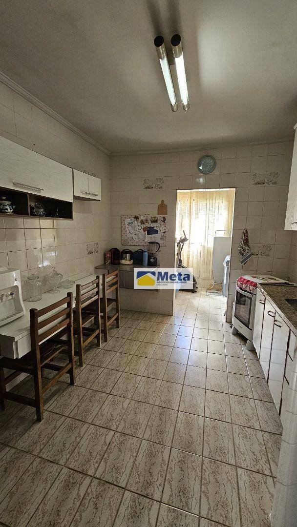 Apartamento à venda com 2 quartos, 78m² - Foto 5