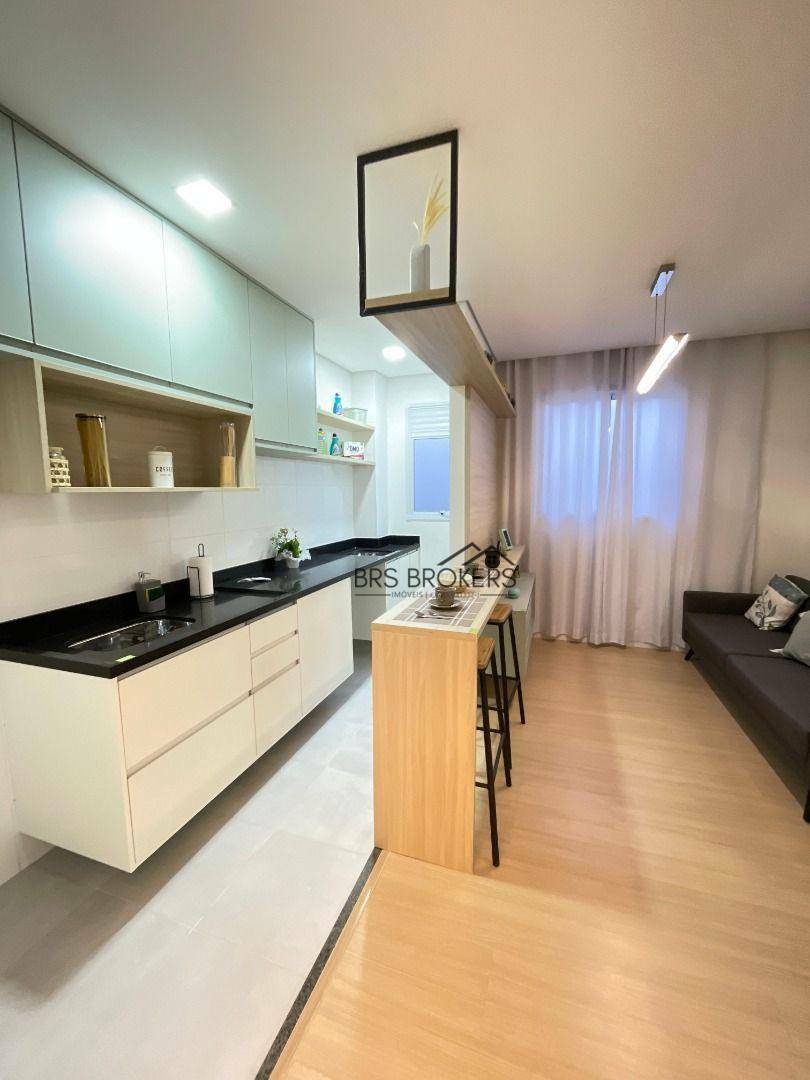 Apartamento à venda com 2 quartos, 38m² - Foto 6