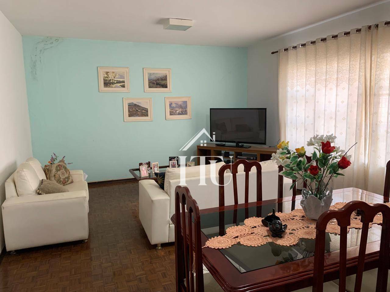 Casa à venda com 4 quartos, 262m² - Foto 4