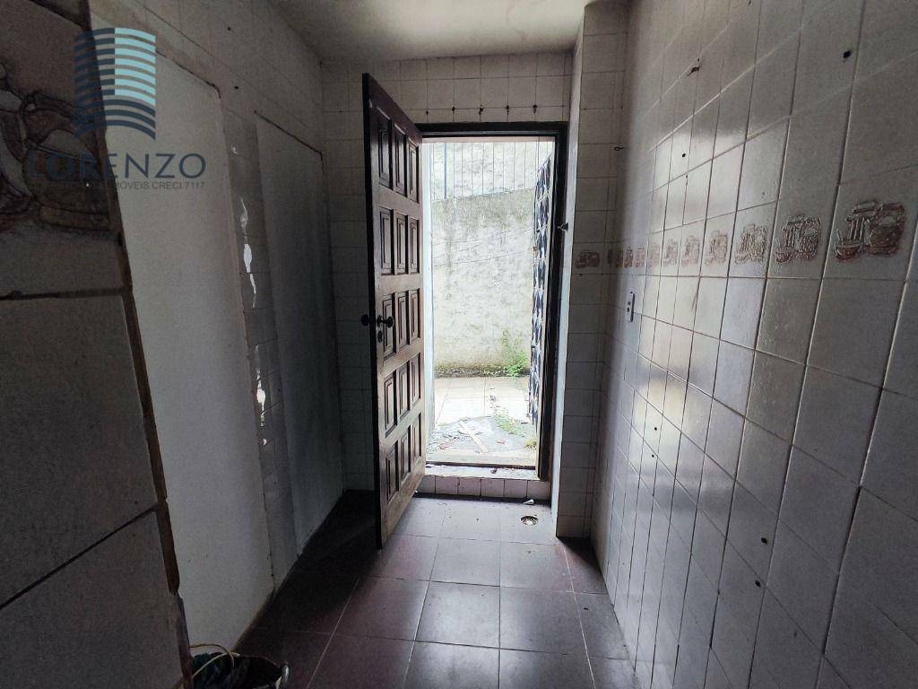 Apartamento à venda com 3 quartos, 70m² - Foto 22