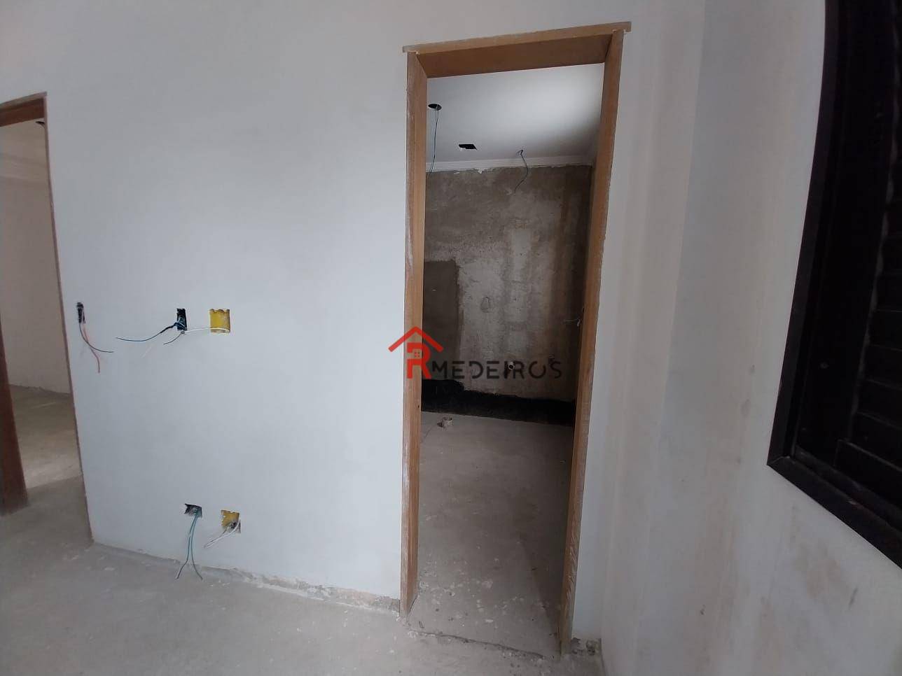 Cobertura à venda com 4 quartos, 230m² - Foto 12