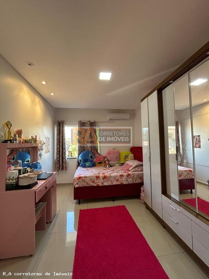Sobrado à venda com 3 quartos, 220m² - Foto 10