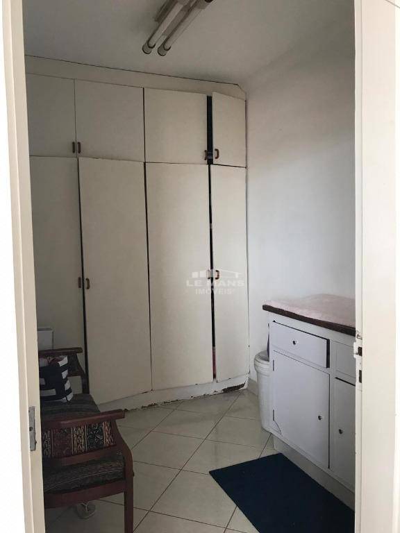 Apartamento à venda com 3 quartos, 156m² - Foto 11