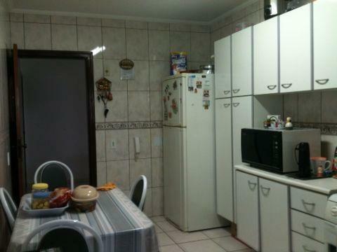 Apartamento à venda com 2 quartos, 81m² - Foto 11