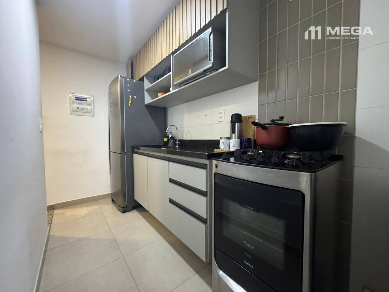 Apartamento à venda com 3 quartos, 75m² - Foto 15