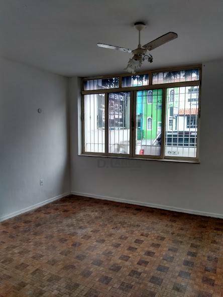 Casa à venda e aluguel com 4 quartos, 318m² - Foto 4