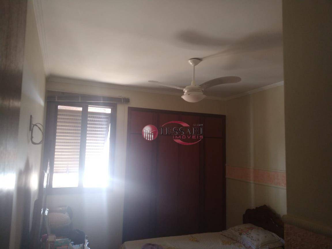 Apartamento à venda com 3 quartos, 120m² - Foto 15