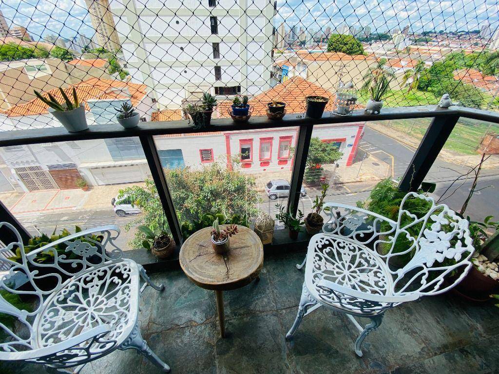 Apartamento à venda com 3 quartos, 147m² - Foto 5