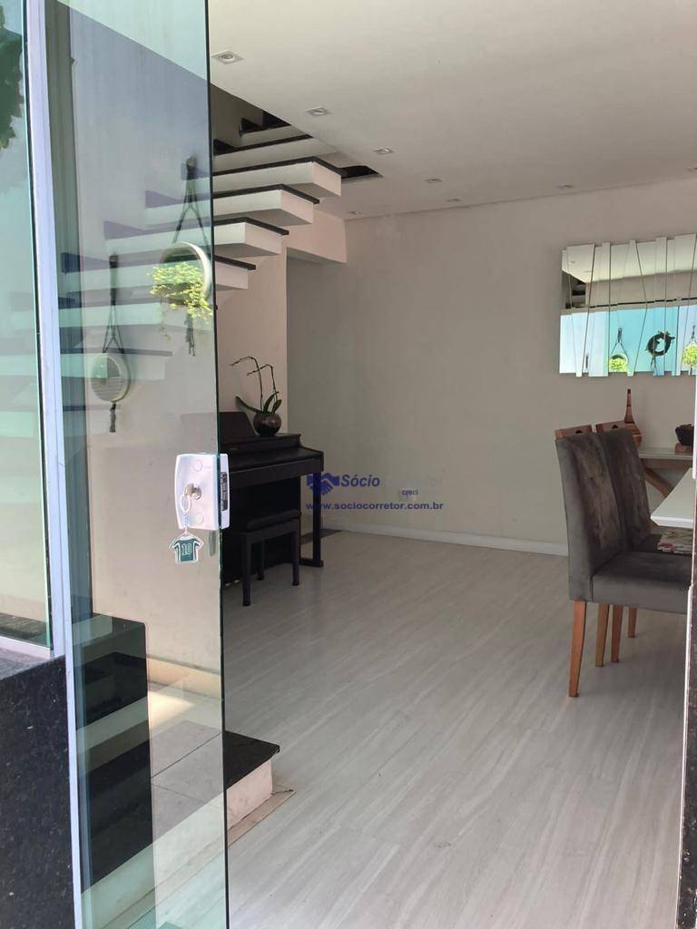 Sobrado à venda com 5 quartos, 350m² - Foto 35