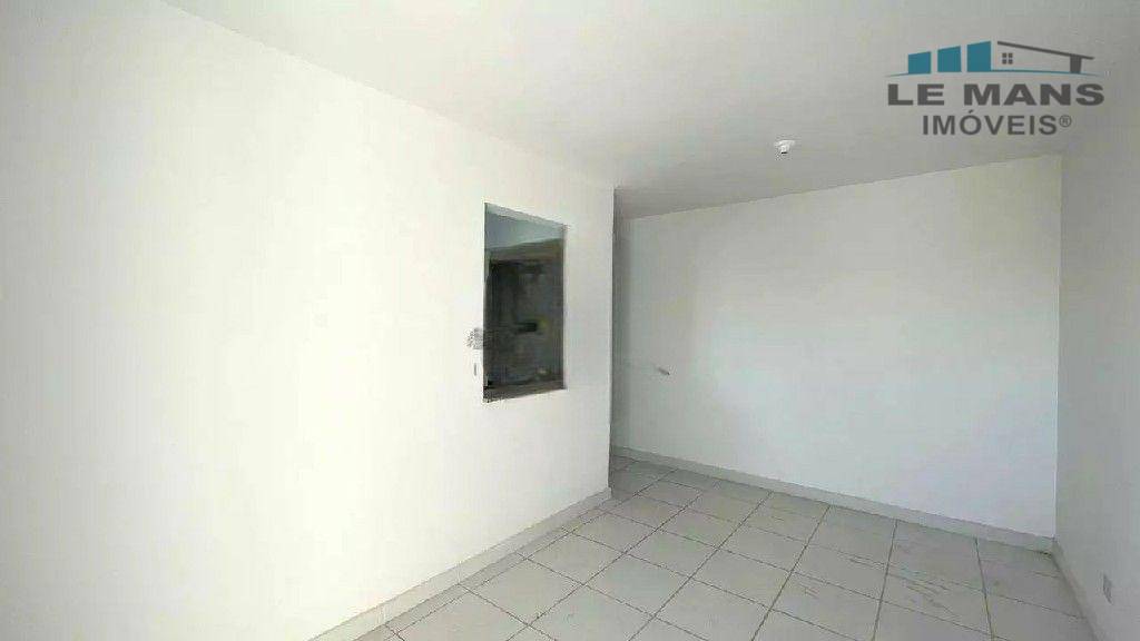 Apartamento à venda com 2 quartos, 55m² - Foto 9