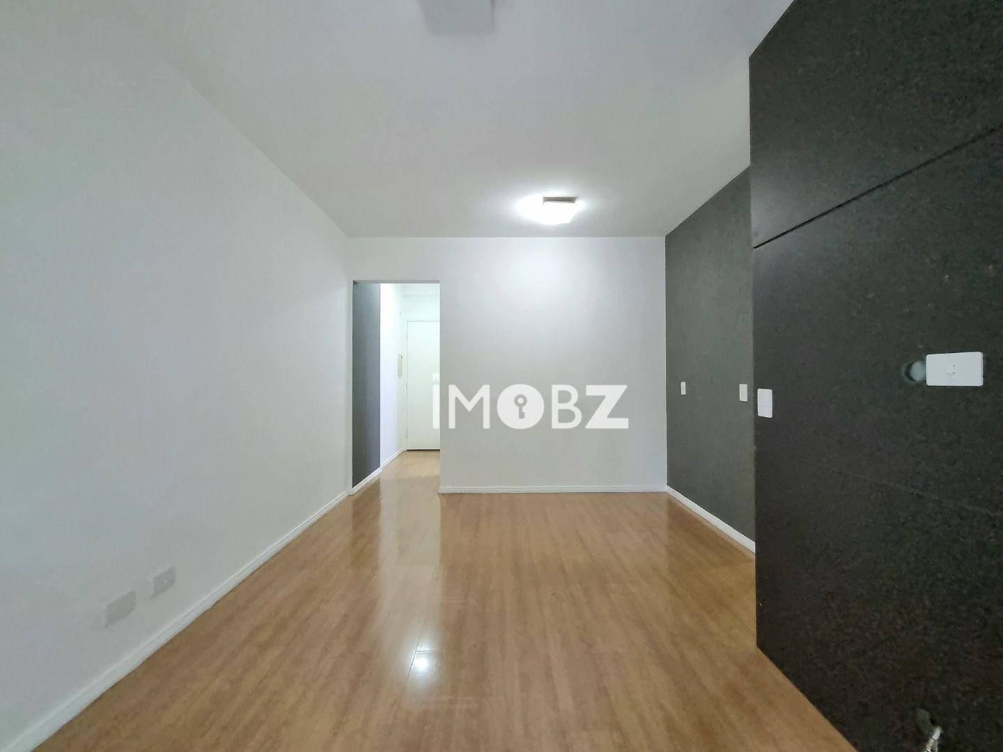 Apartamento à venda com 3 quartos, 62m² - Foto 2