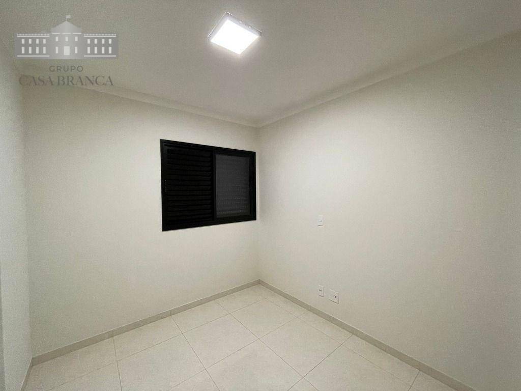 Apartamento à venda com 3 quartos, 110m² - Foto 13