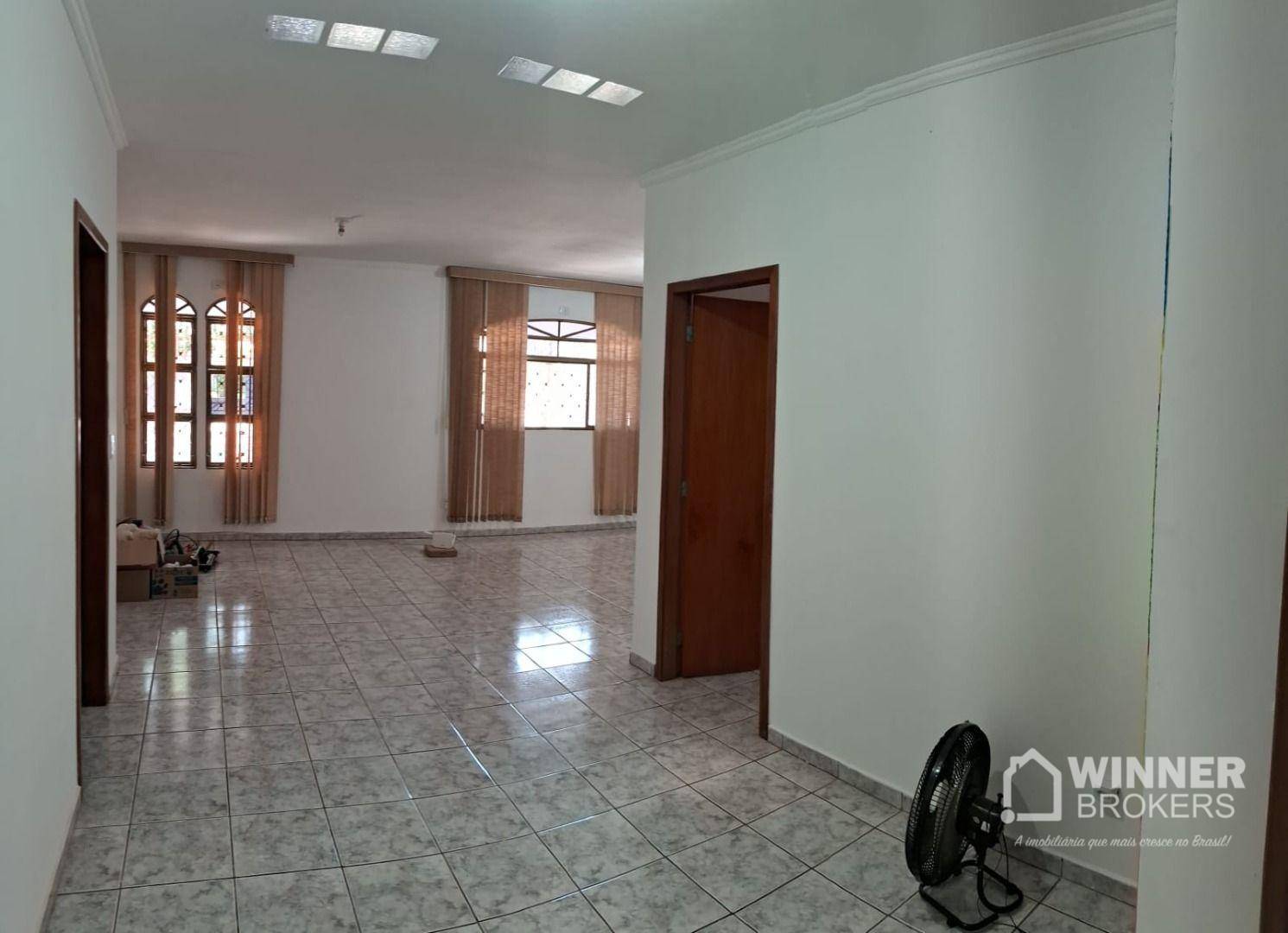 Casa à venda com 4 quartos, 194m² - Foto 5