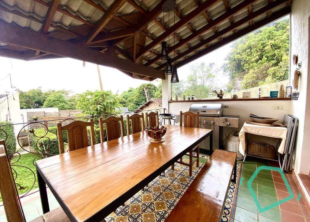 Casa de Condomínio à venda com 4 quartos, 325m² - Foto 12