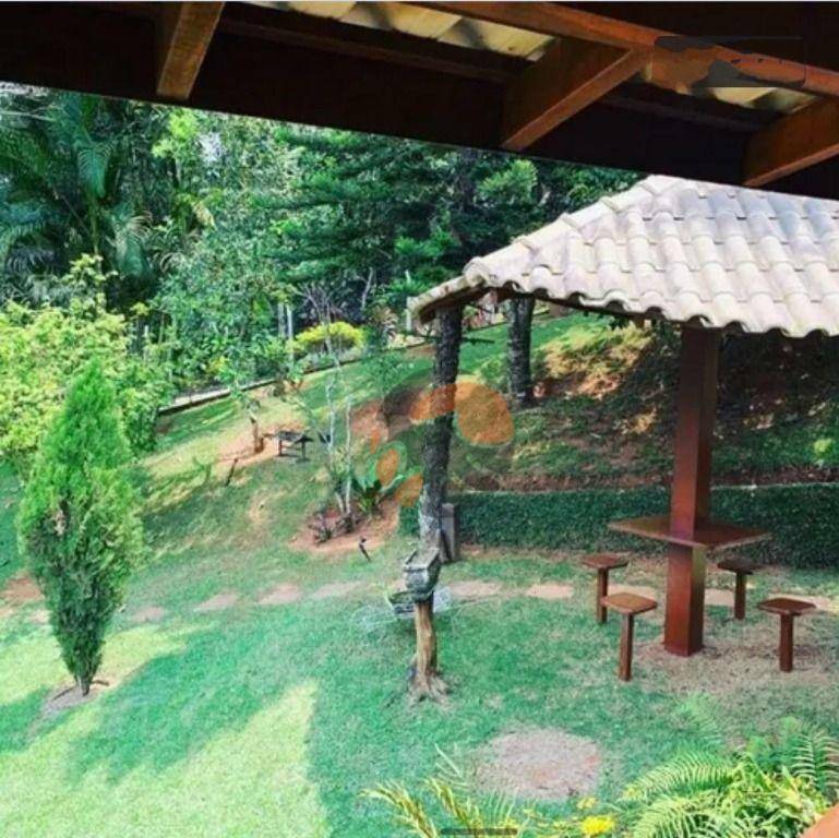 Chácara à venda com 5 quartos, 1m² - Foto 13