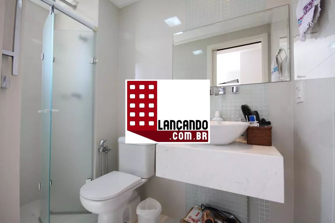 Apartamento à venda com 3 quartos, 227m² - Foto 11