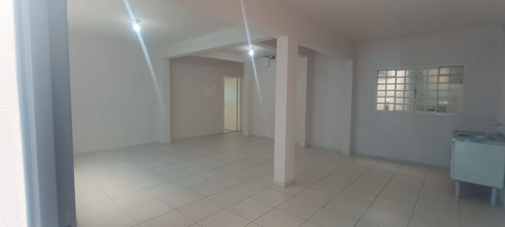 Loja-Salão para alugar, 74m² - Foto 15