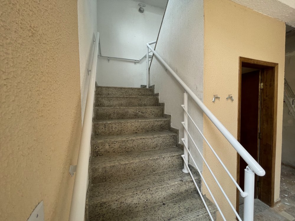 Apartamento à venda com 2 quartos, 40m² - Foto 8