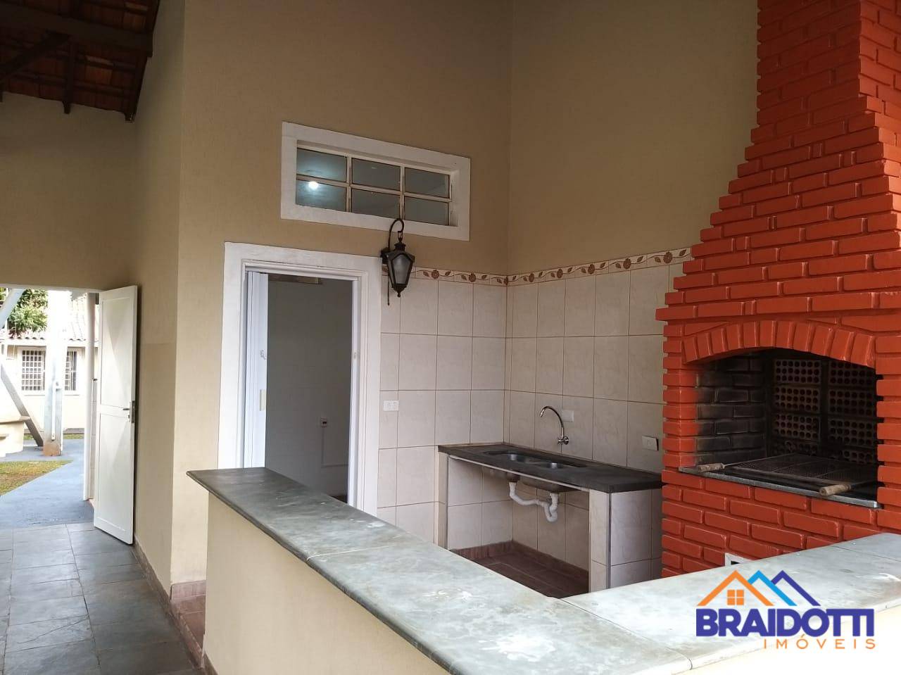 Chácara à venda com 3 quartos, 300m² - Foto 5