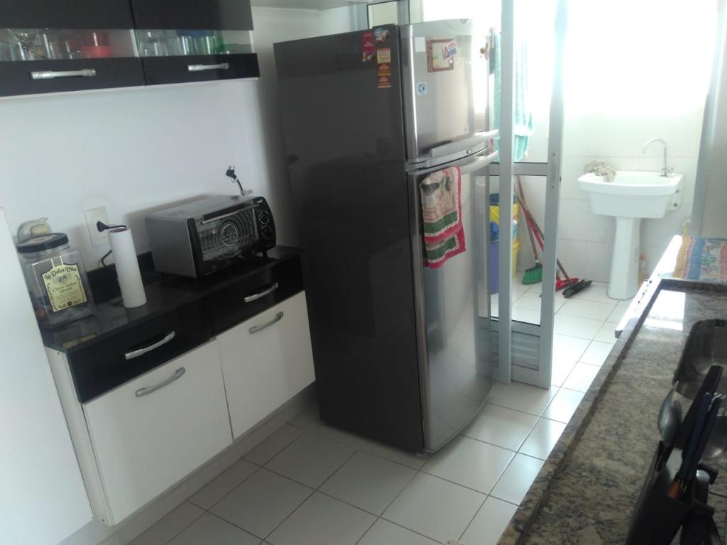 Apartamento para alugar com 3 quartos, 80m² - Foto 13