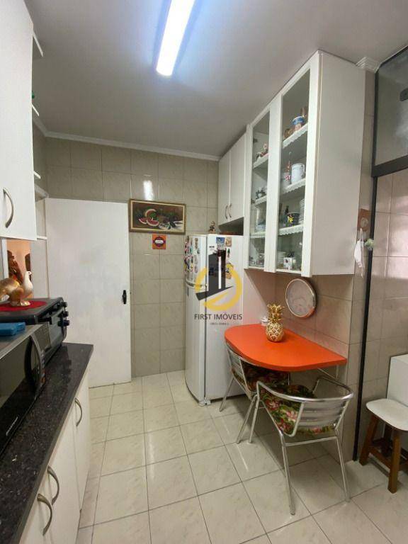 Apartamento à venda com 2 quartos, 78m² - Foto 10