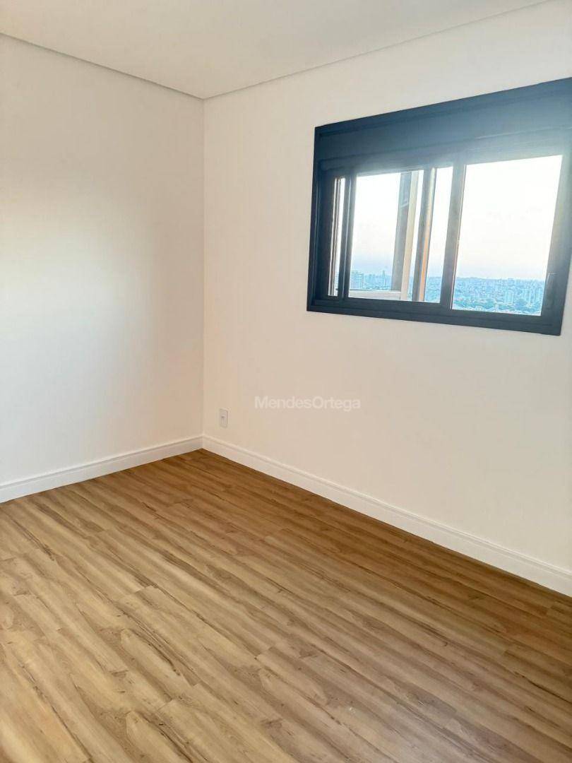 Apartamento à venda com 4 quartos, 222m² - Foto 26