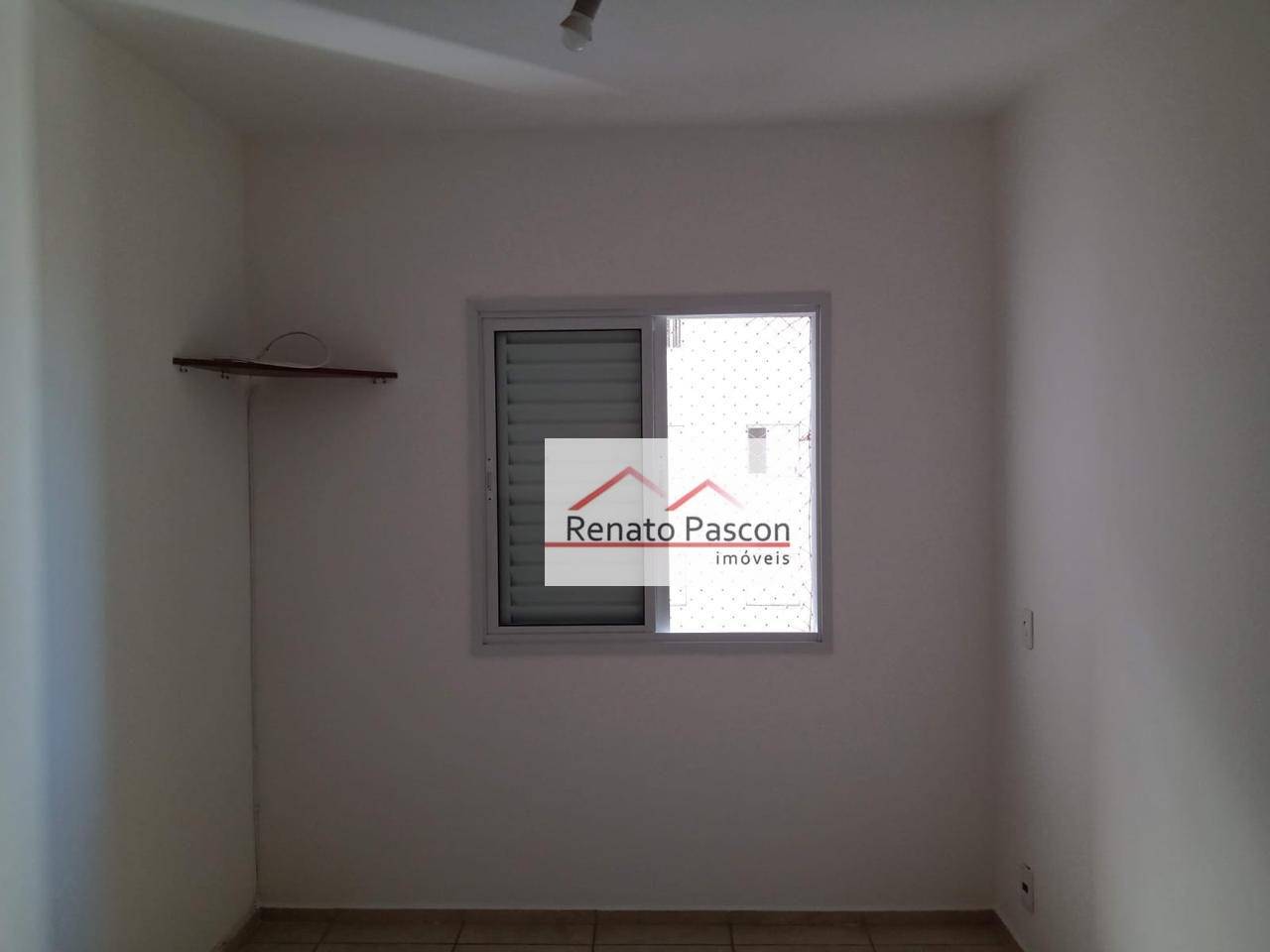 Apartamento à venda com 2 quartos, 56m² - Foto 3