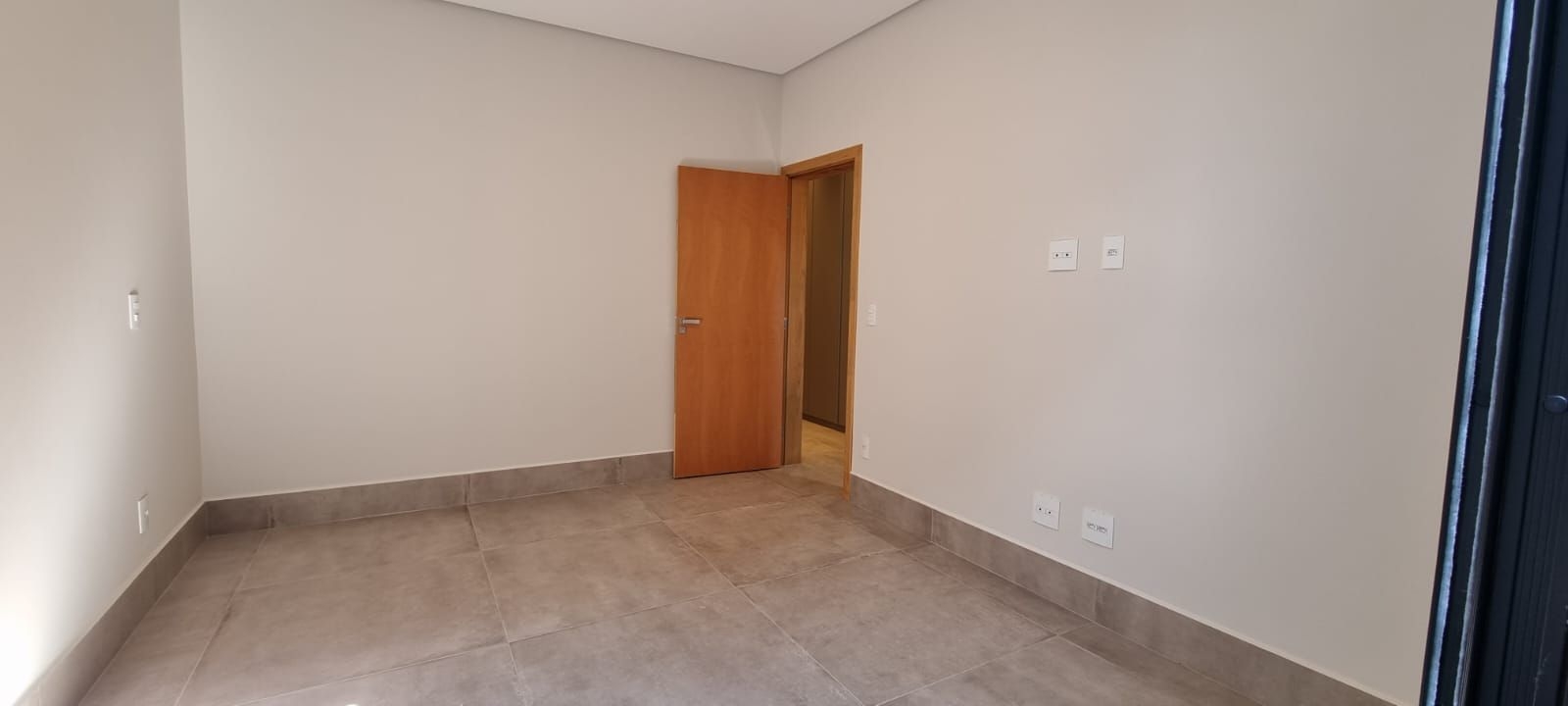 Casa à venda com 3 quartos, 224m² - Foto 13