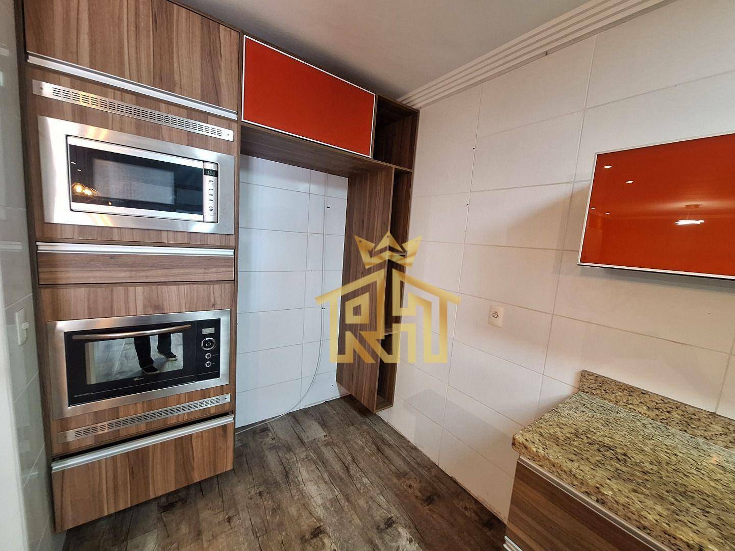 Apartamento à venda com 3 quartos, 121m² - Foto 27