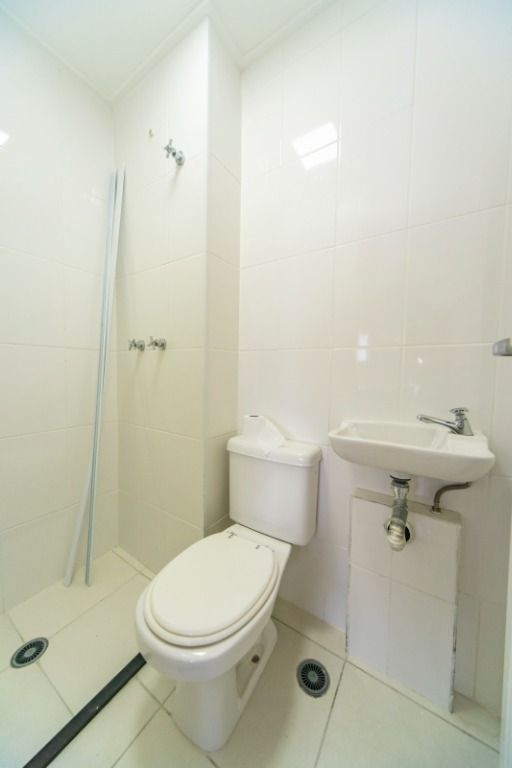 Apartamento para alugar com 3 quartos, 198m² - Foto 21