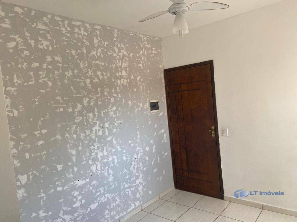 Apartamento à venda com 2 quartos, 47M2 - Foto 2