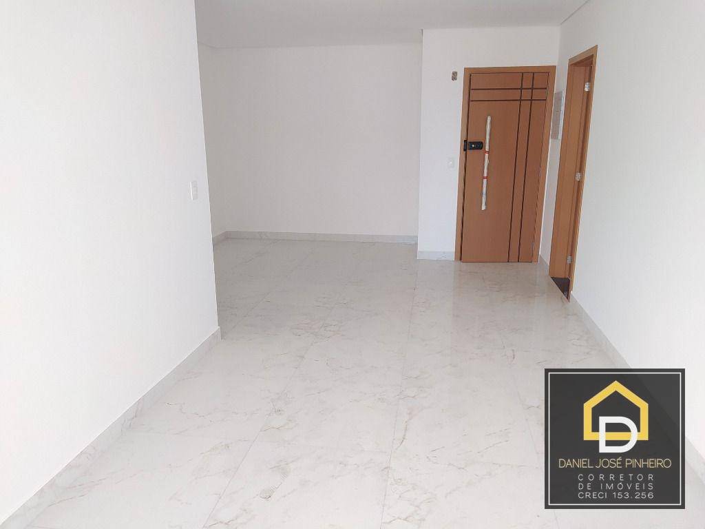 Apartamento à venda com 3 quartos, 124m² - Foto 4