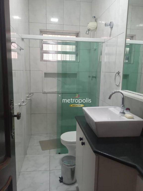 Casa à venda e aluguel com 3 quartos, 350m² - Foto 22