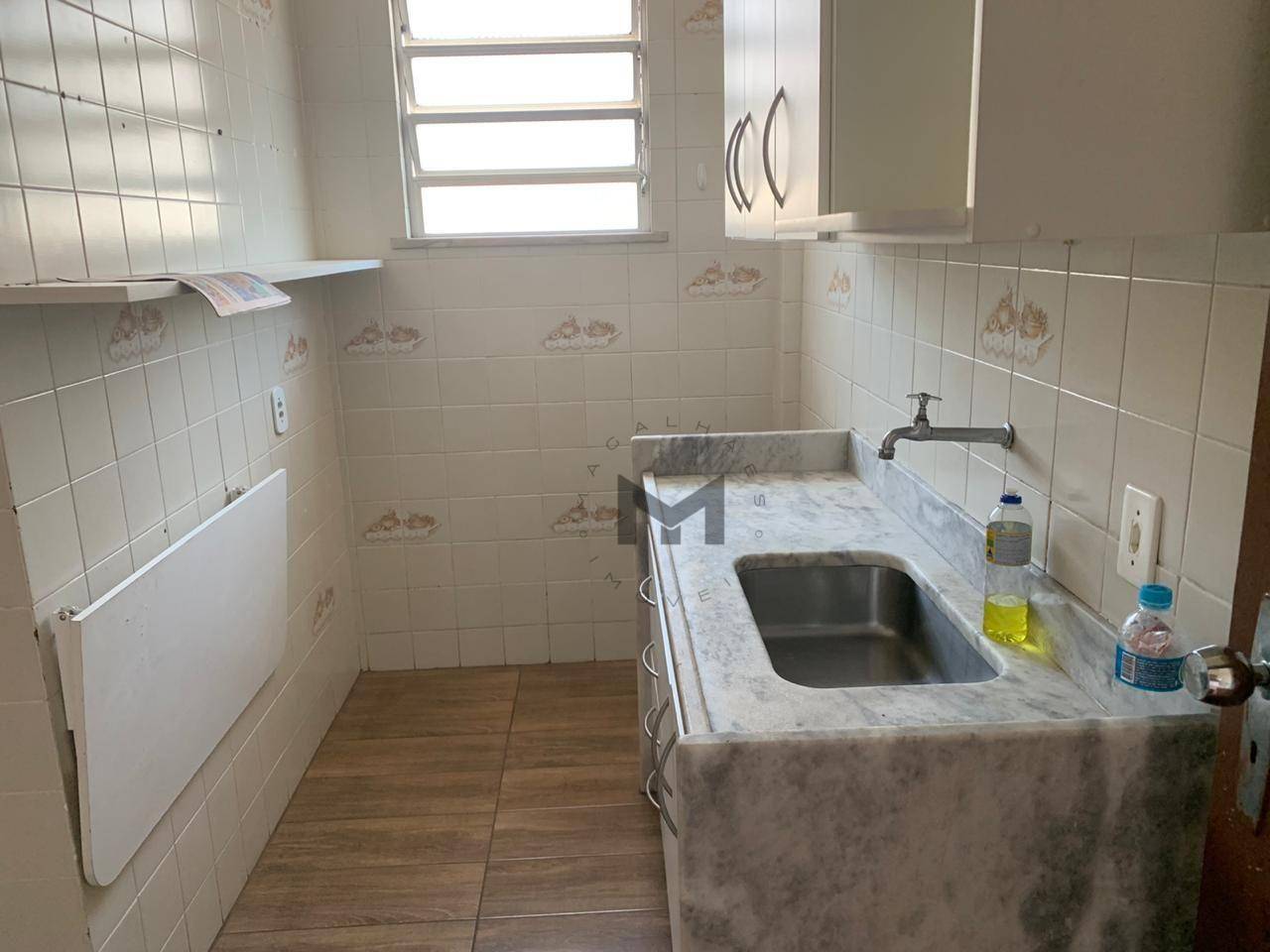 Apartamento à venda com 2 quartos, 75m² - Foto 11