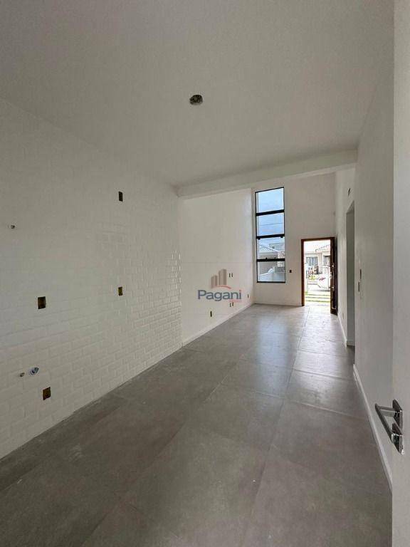 Casa à venda com 3 quartos, 74m² - Foto 10