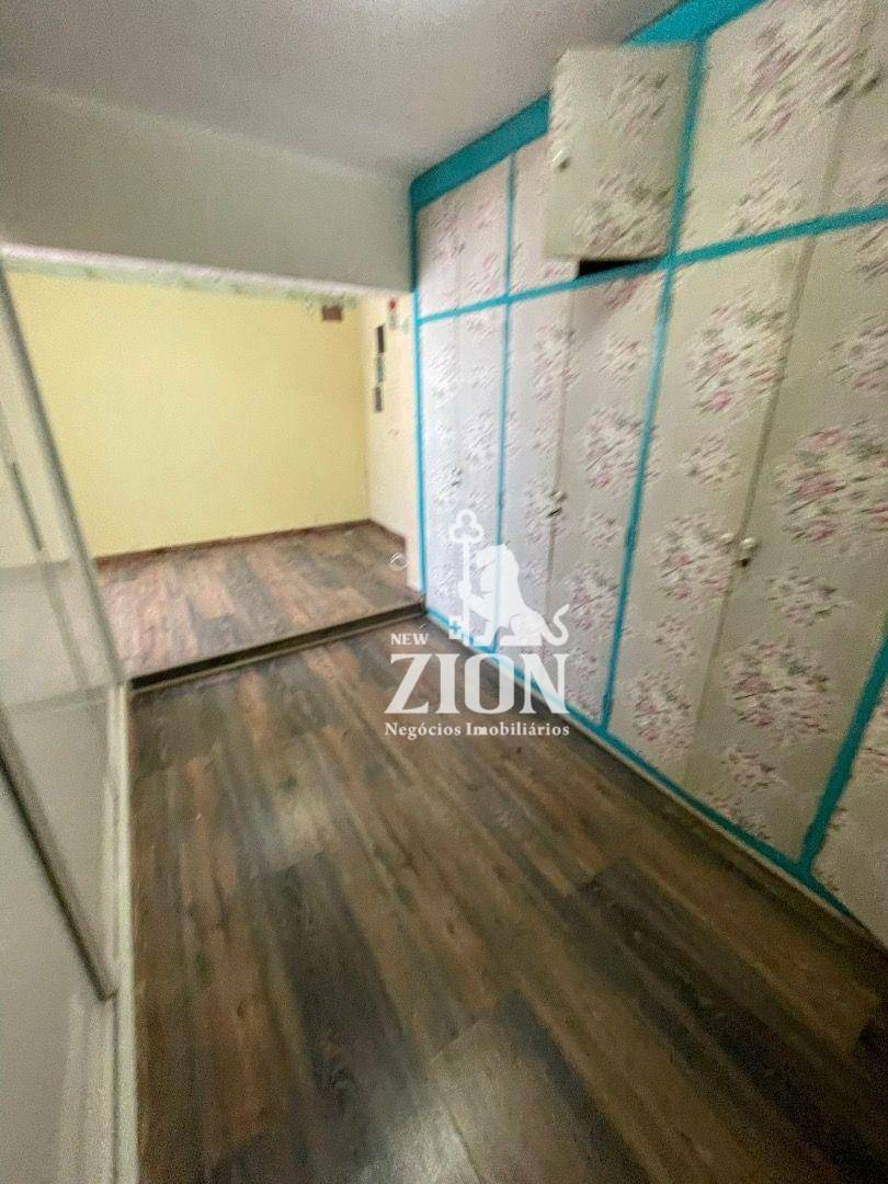 Casa à venda com 2 quartos, 250m² - Foto 10