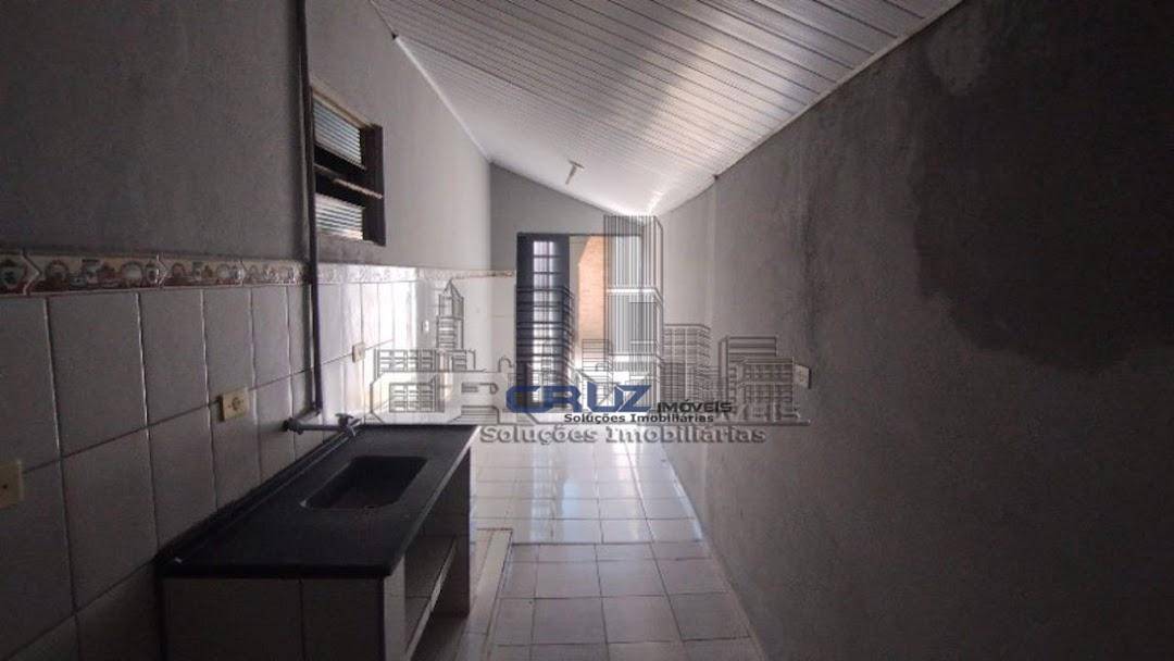 Casa à venda com 2 quartos, 81m² - Foto 17