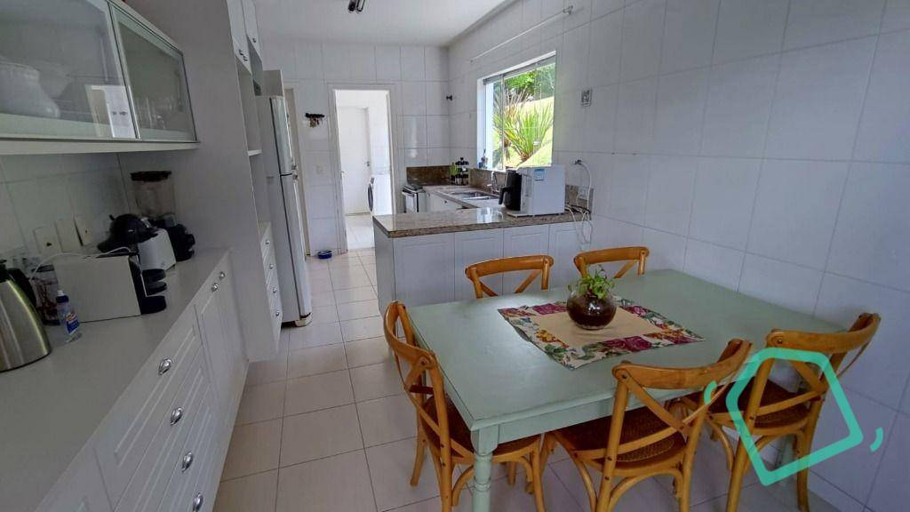 Casa de Condomínio à venda e aluguel com 4 quartos, 230m² - Foto 9