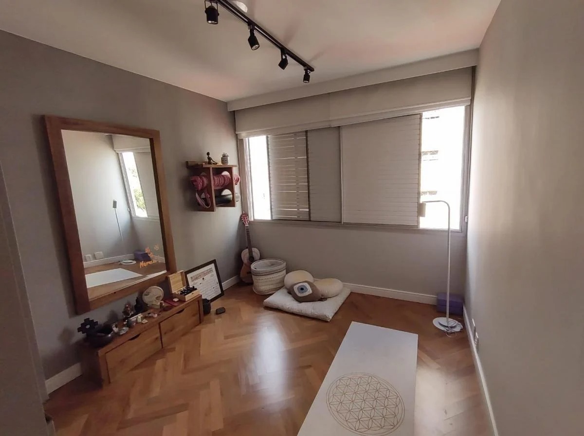 Apartamento à venda com 2 quartos, 75m² - Foto 12