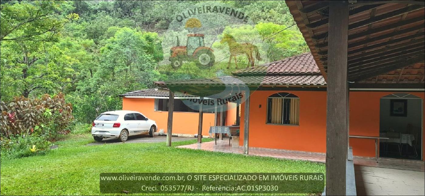 Sítio à venda com 2 quartos, 75000m² - Foto 1